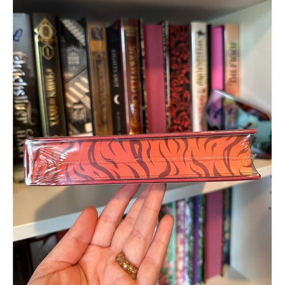 Bookish & Spice SE Slaying The Shifter Prince By Clara Sager - Picture 5 of 8